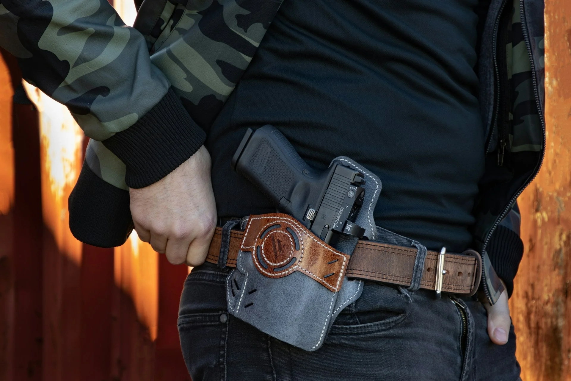 Compact Firearm Holster Styles Supporting Comfortable Movement Throughout Daily Routines